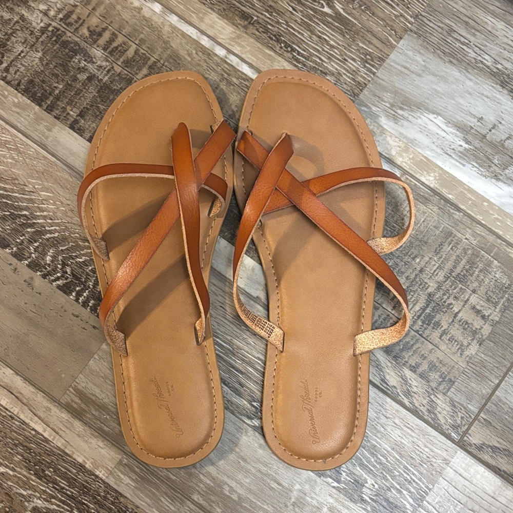 Universal Thread Tan Strappy Sandals